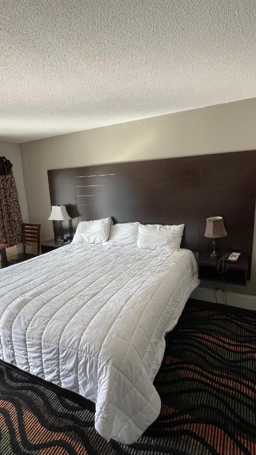 Country Town N' Suites Gatlinburg Zewnętrze zdjęcie