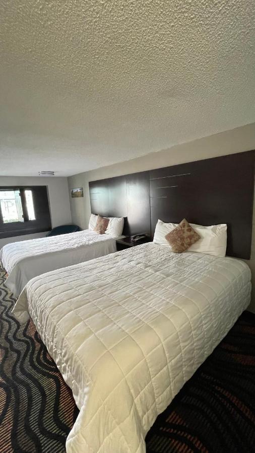 Country Town N' Suites Gatlinburg Zewnętrze zdjęcie
