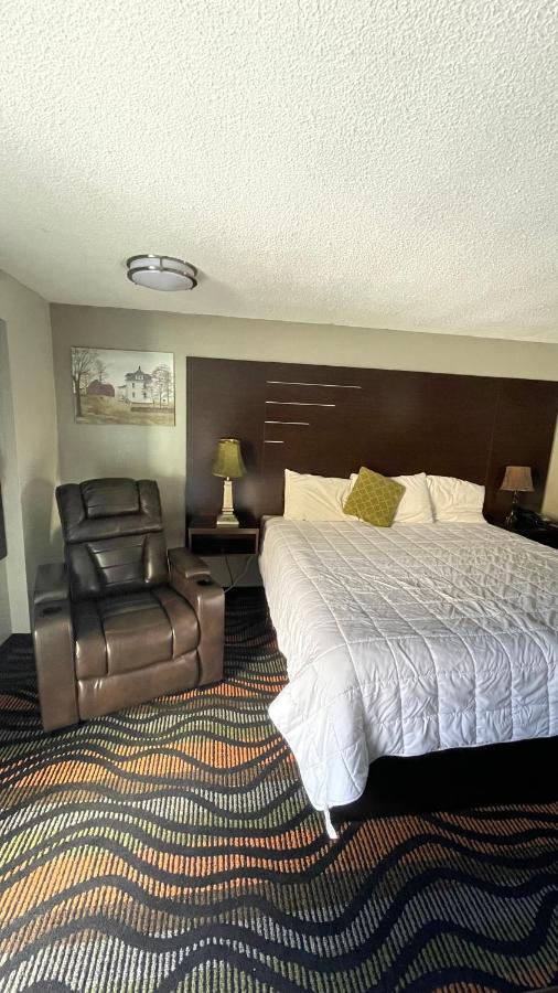 Country Town N' Suites Gatlinburg Zewnętrze zdjęcie
