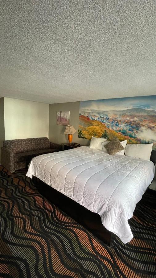 Country Town N' Suites Gatlinburg Zewnętrze zdjęcie